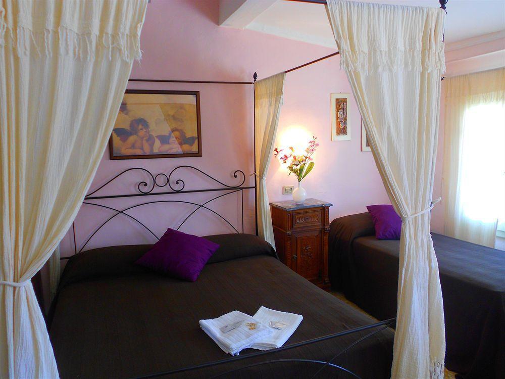Bed and Breakfast Relais Sampaoli Флоренція Екстер'єр фото